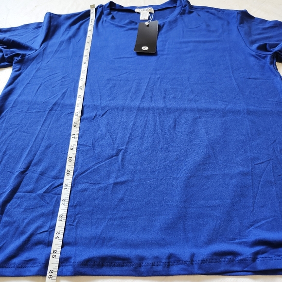 Capelle Loose Fit Top & Biker Short Set - Picture 15 of 15